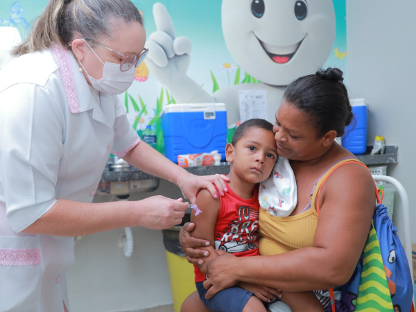 Município aplica mais de 4 mil doses no Dia D de vacinação