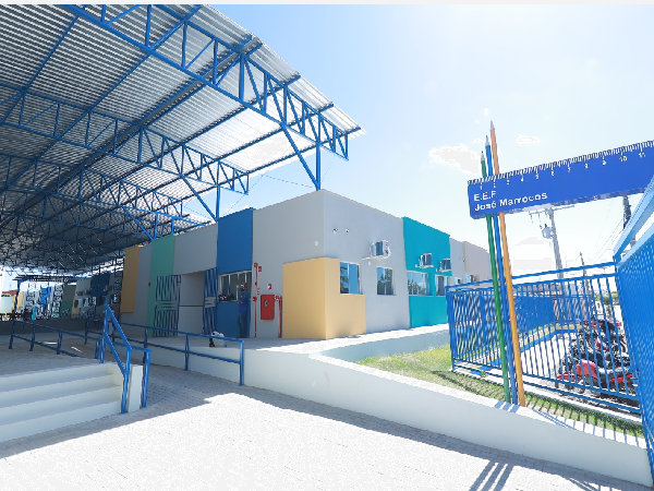 Prefeitura entrega novo prédio da Escola José Marrocos ao bairro Pio XII