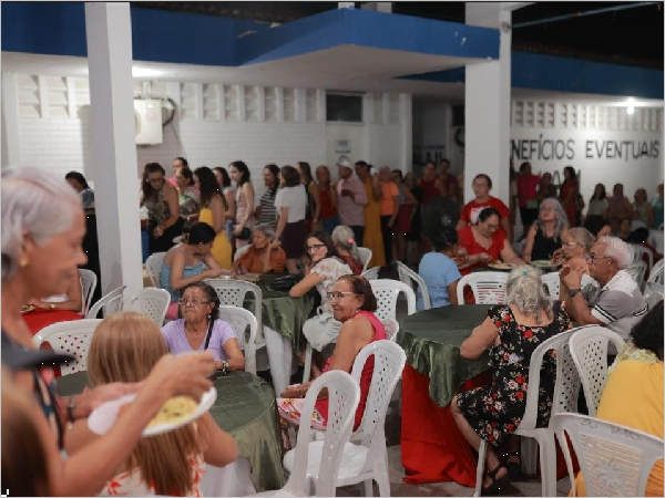 Confraternização do Centro de Referência do Idoso reúne mais de 350 participantes em Juazeiro do Norte